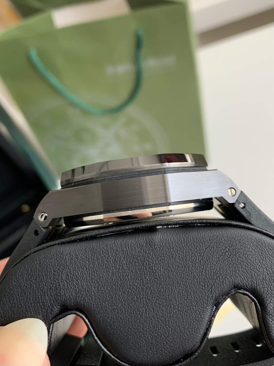 Audemars Piguet Royal Oak Offshore Selfwinding Chronograph Ref. 26405CE – Black Ceramic, Grey Dial - Image 5
